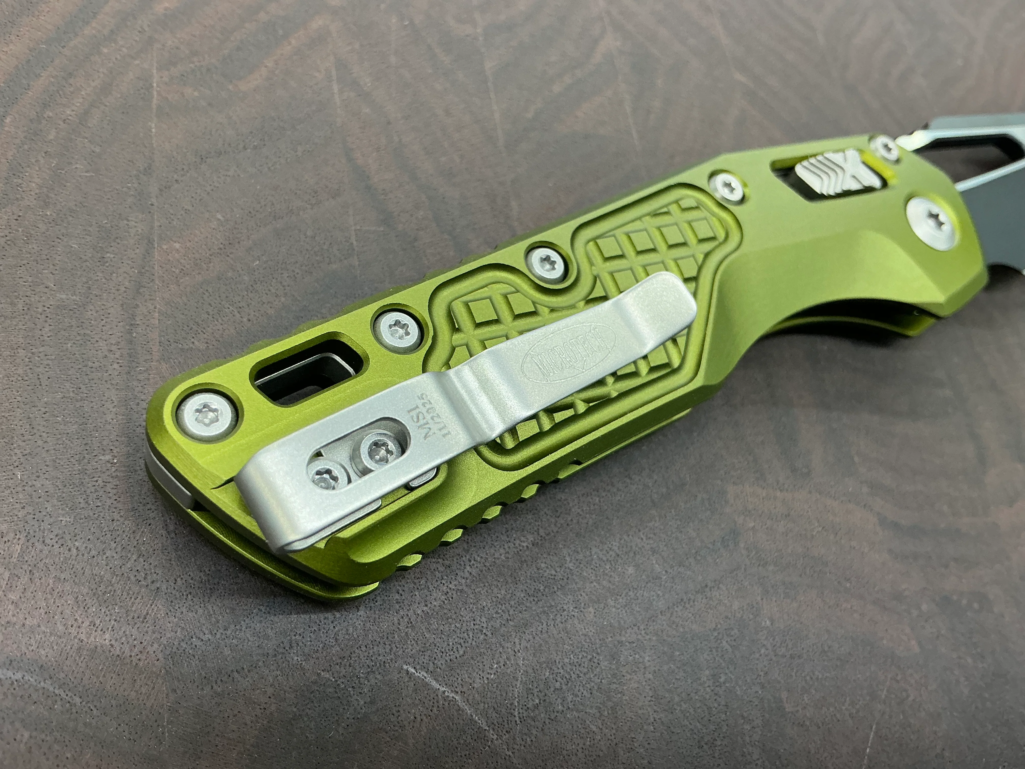 Microtech MSI M390 Green Frag Aluminum - Image 4